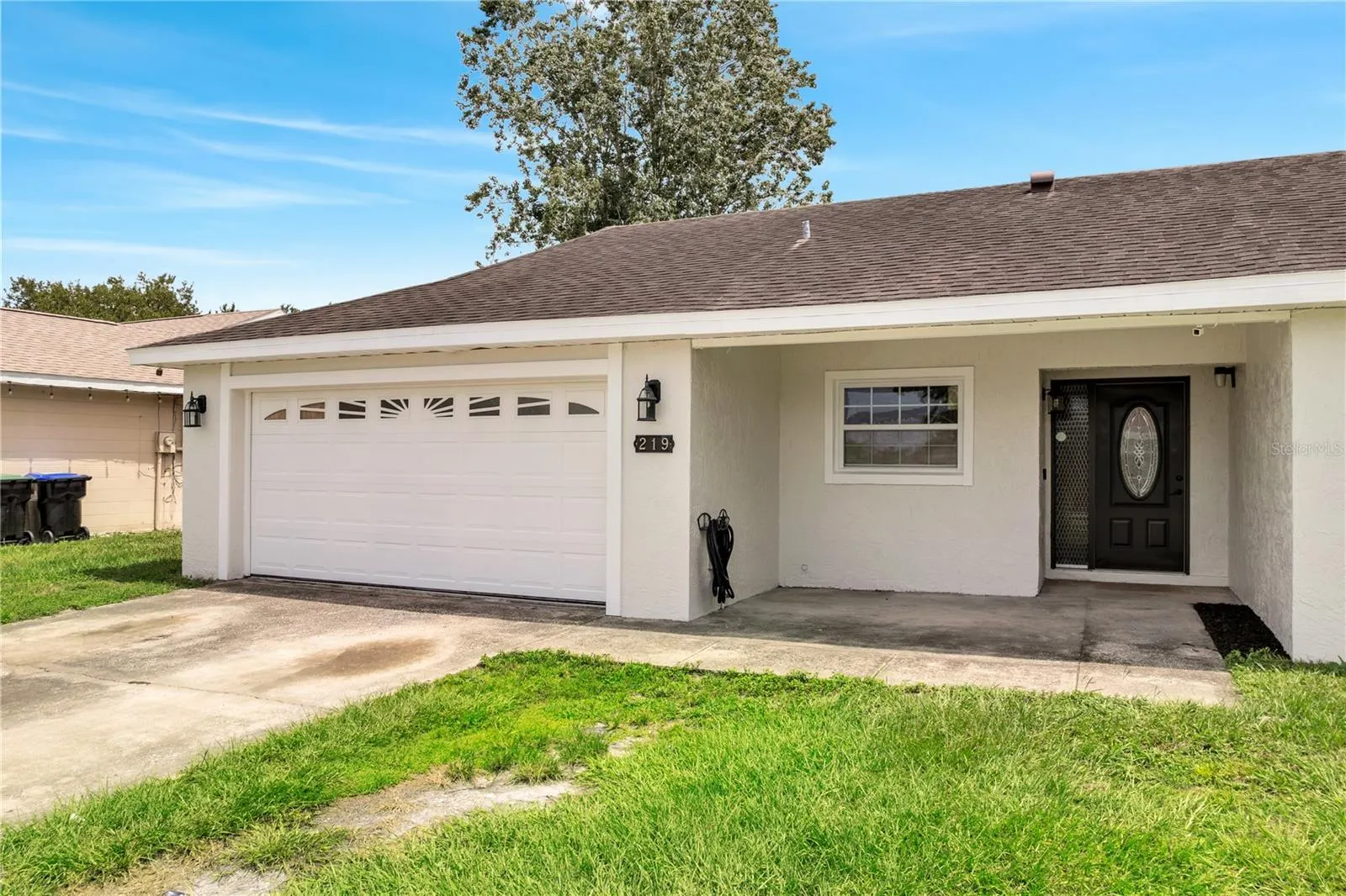 219 IOWA WOODS CIR W