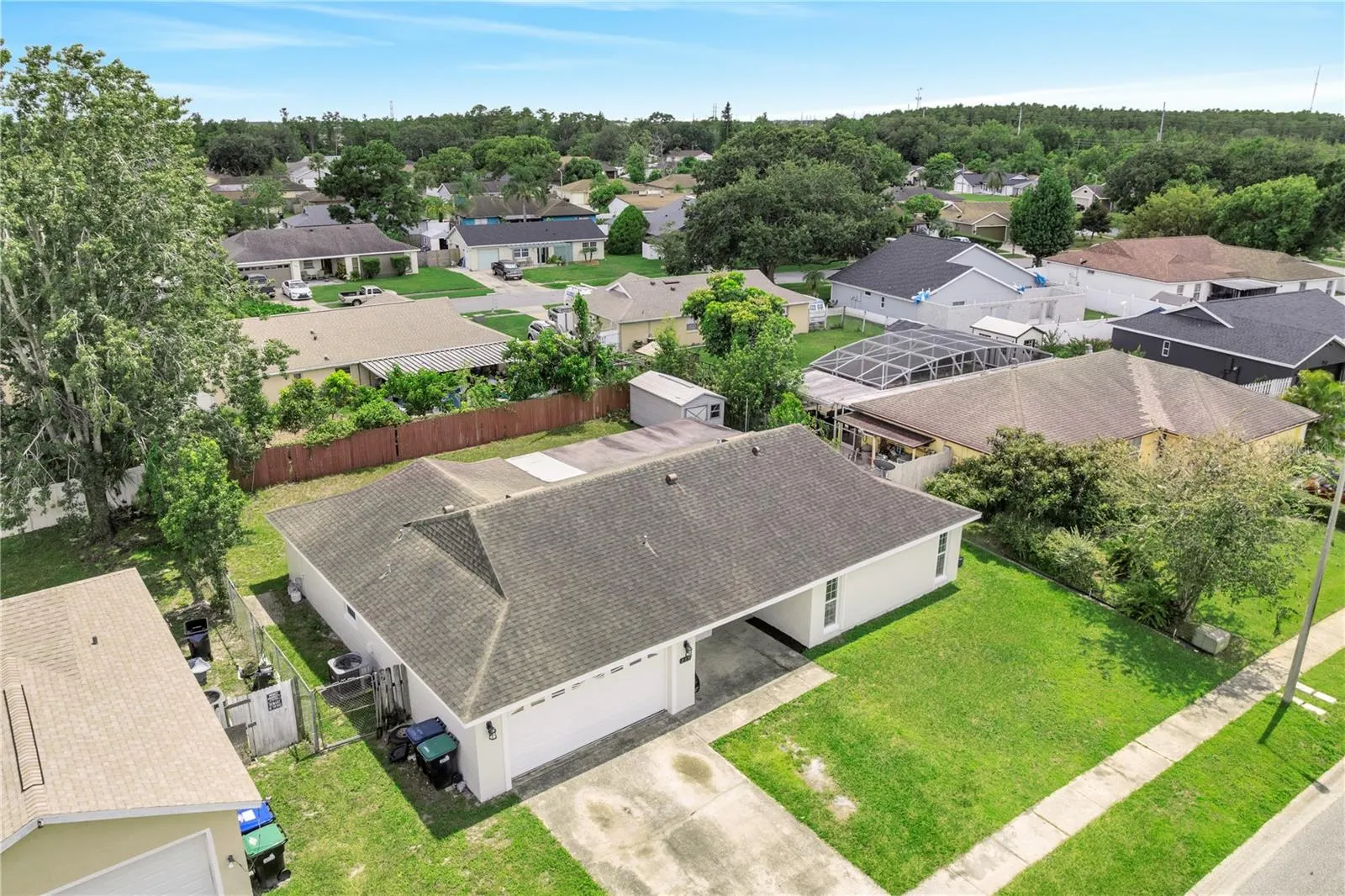 219 IOWA WOODS CIR W