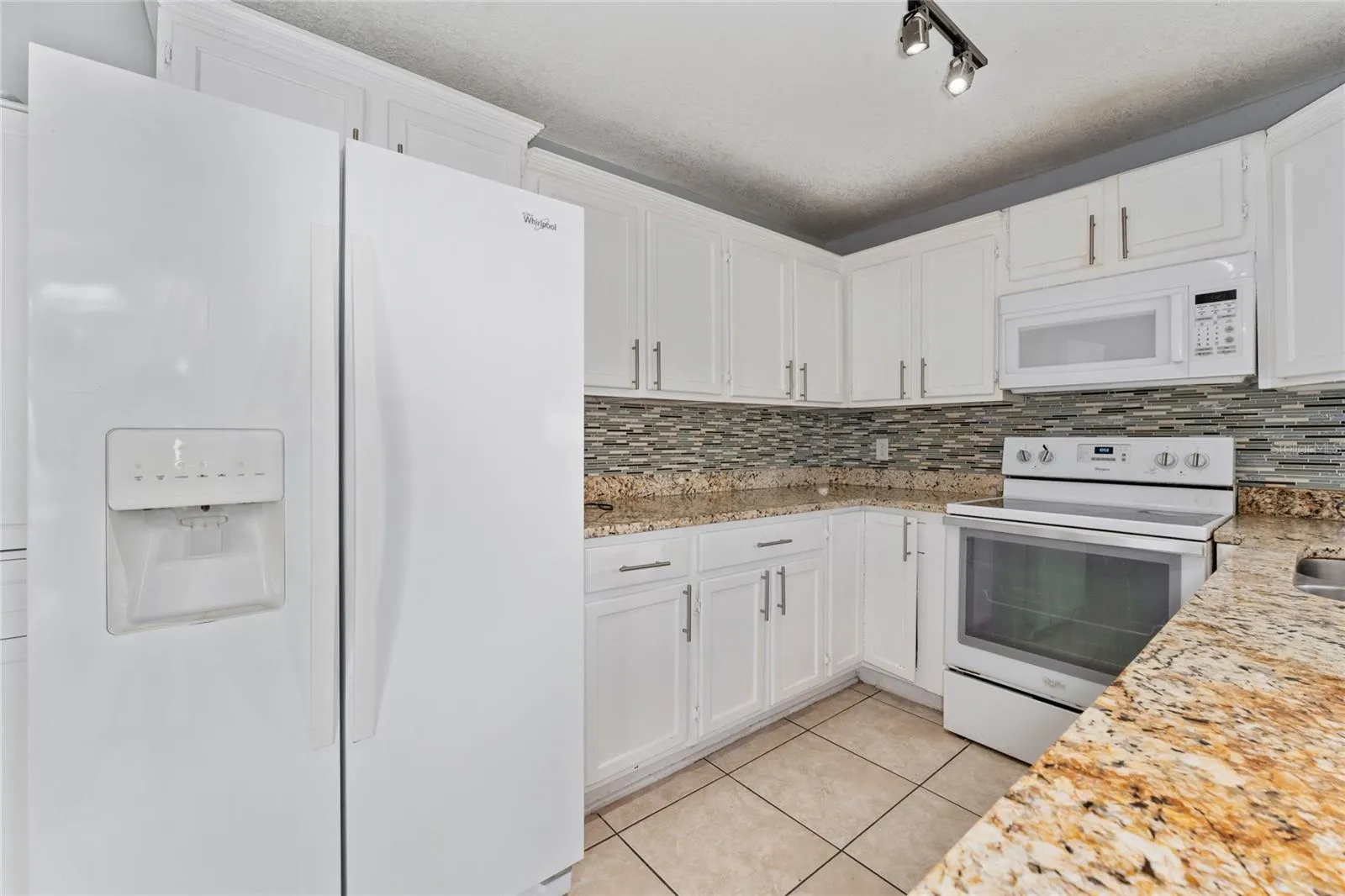 126 ALDERWOOD DR