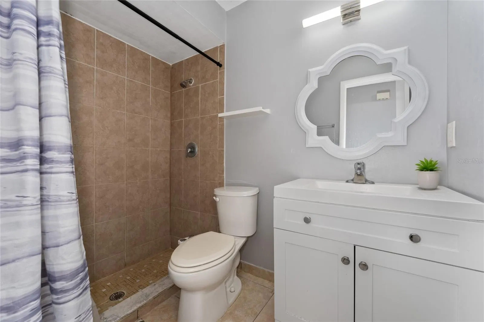 126 ALDERWOOD DR