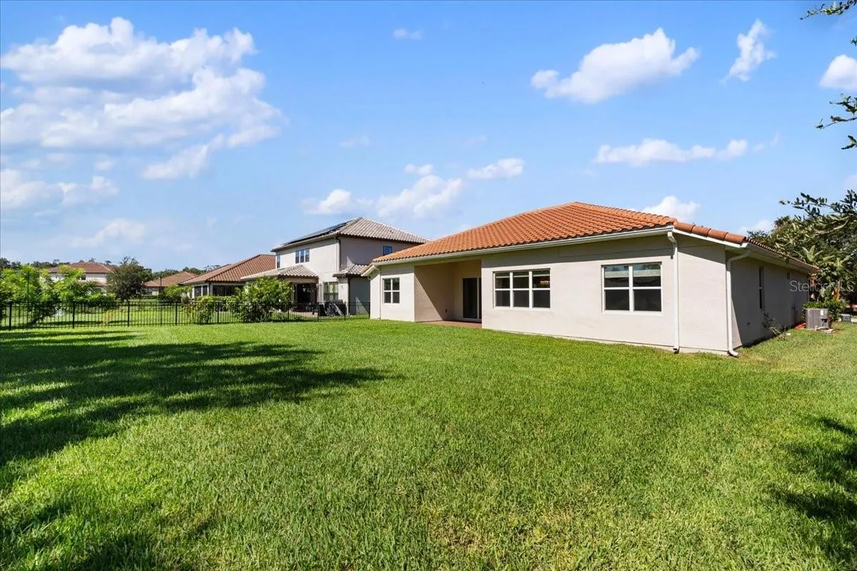 3888 BOWFIN TRL
