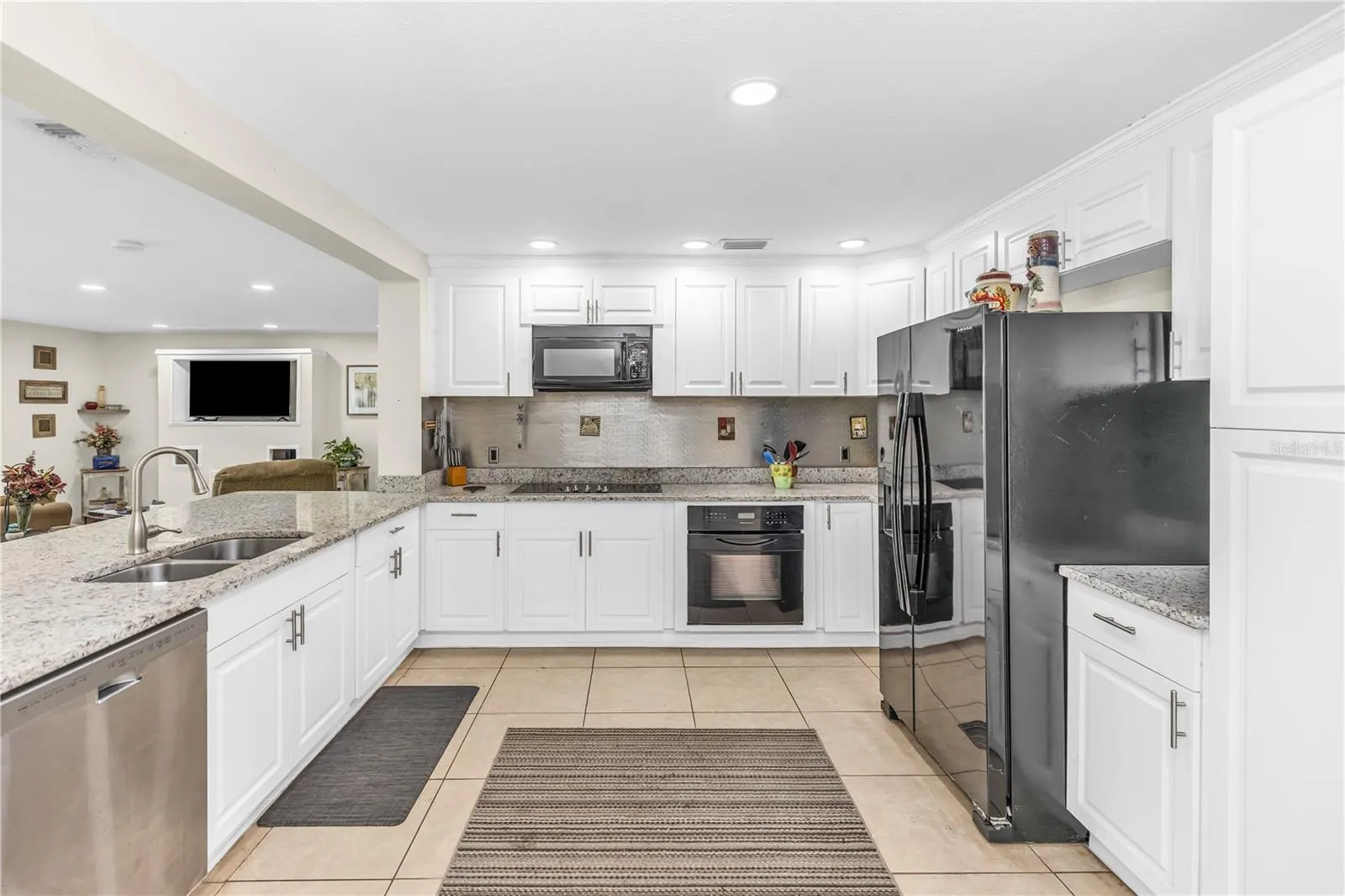 5326 METRO DR
