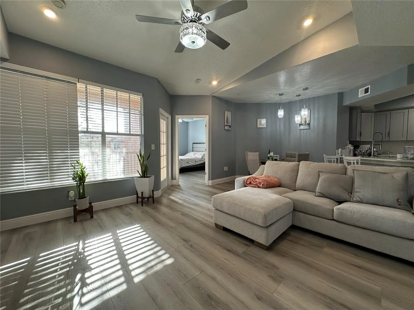 5554 METROWEST BLVD #312, #312