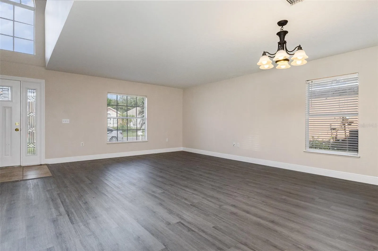 104 RICHMAR AVE