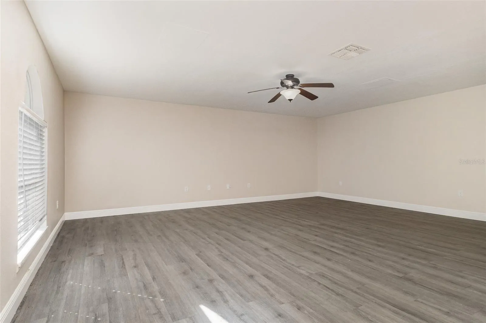 104 RICHMAR AVE