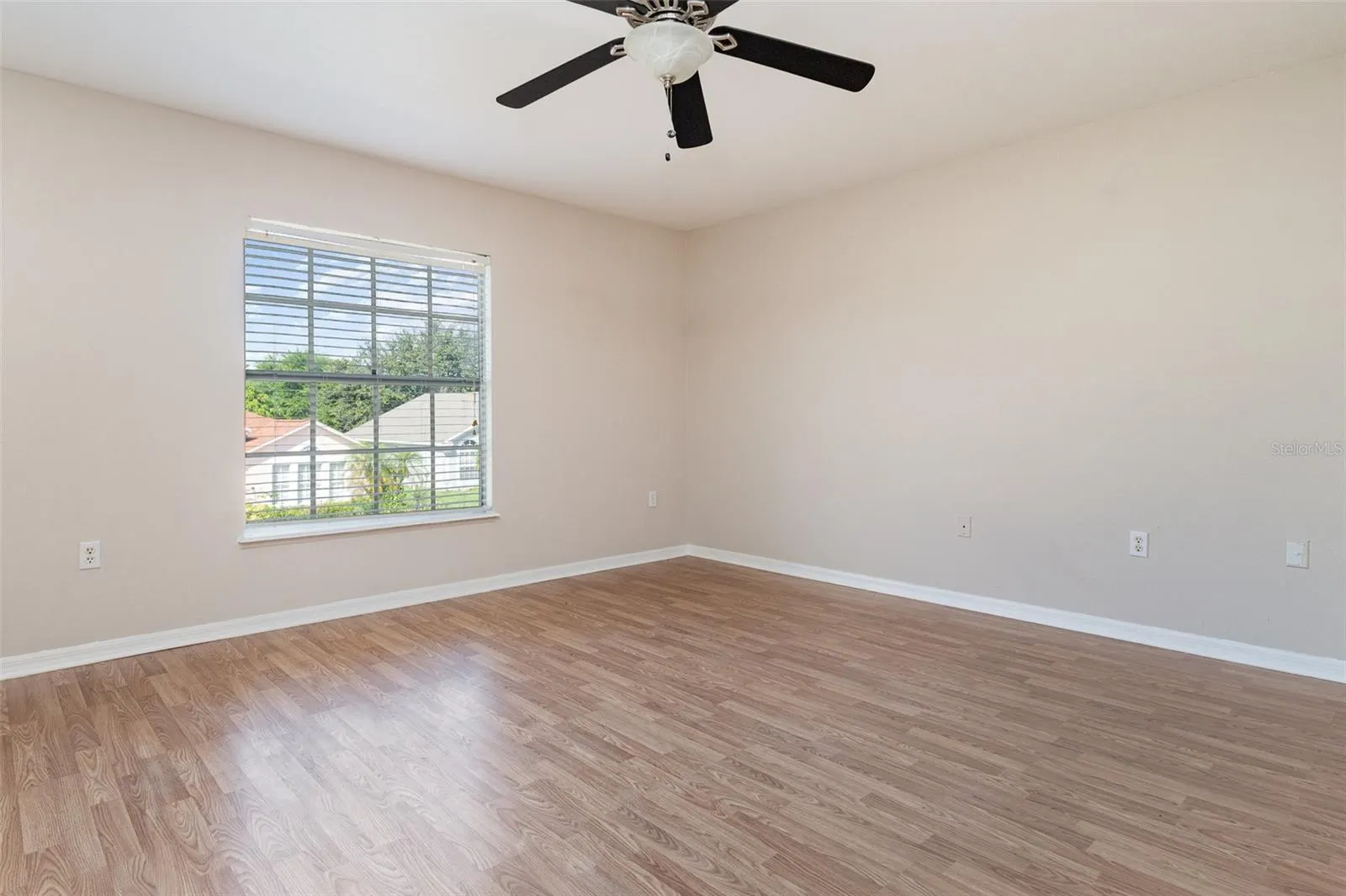 104 RICHMAR AVE