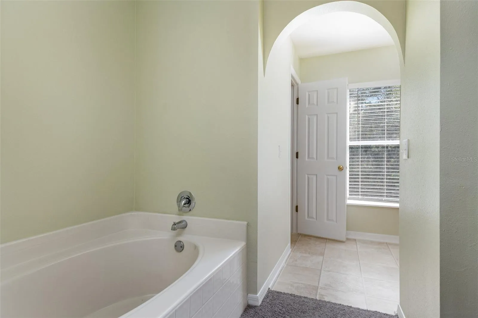 104 RICHMAR AVE
