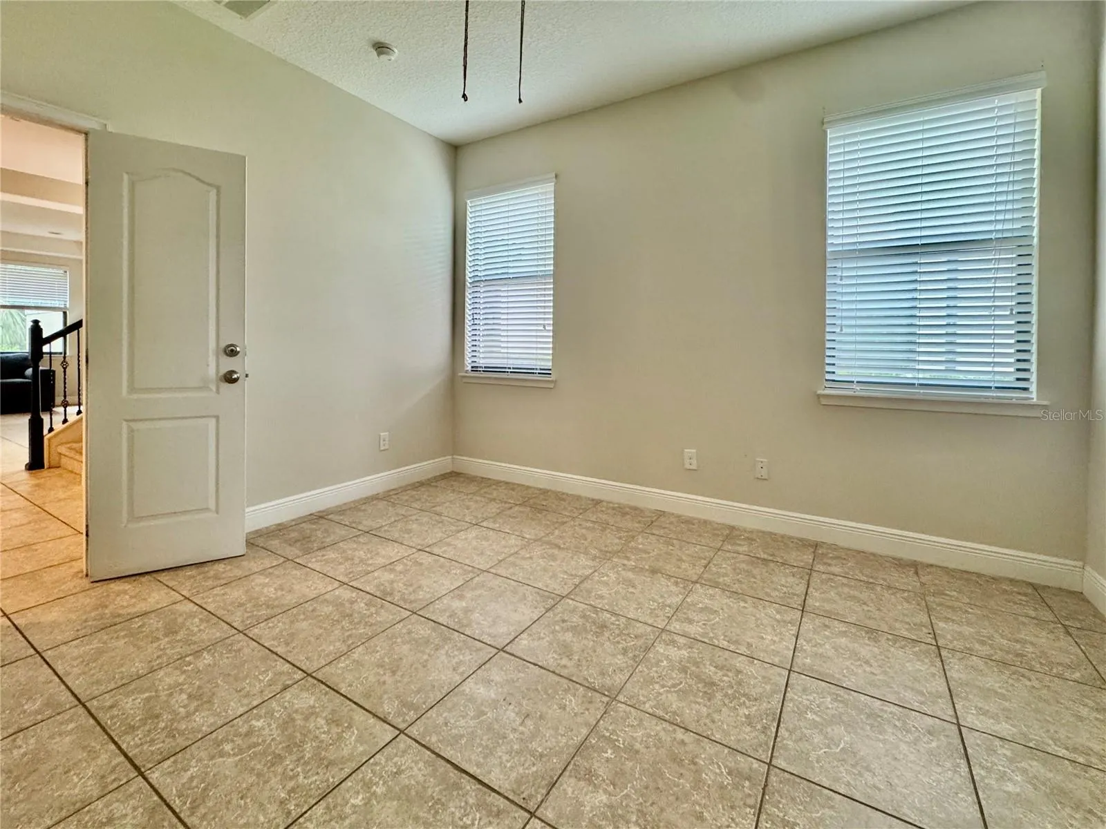 8161 ROSEVILLE RD