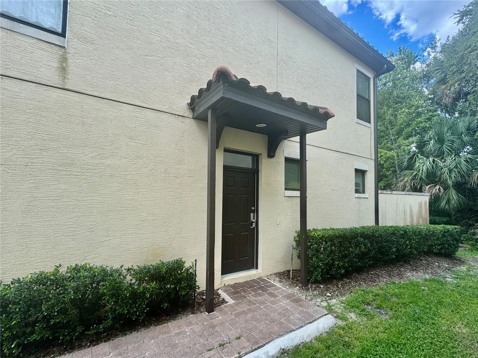 8161 ROSEVILLE RD