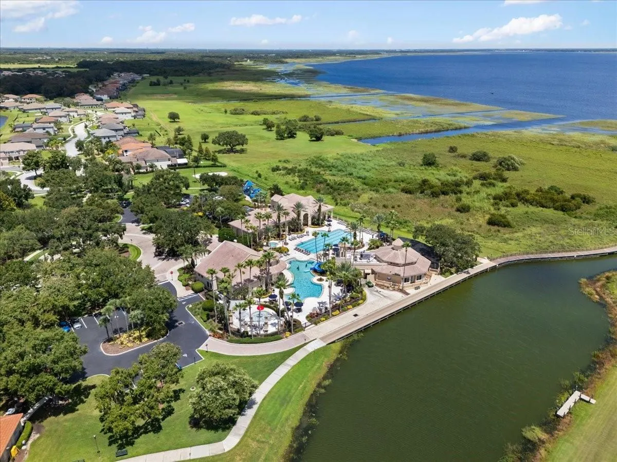 3878 CARRICK BEND DR