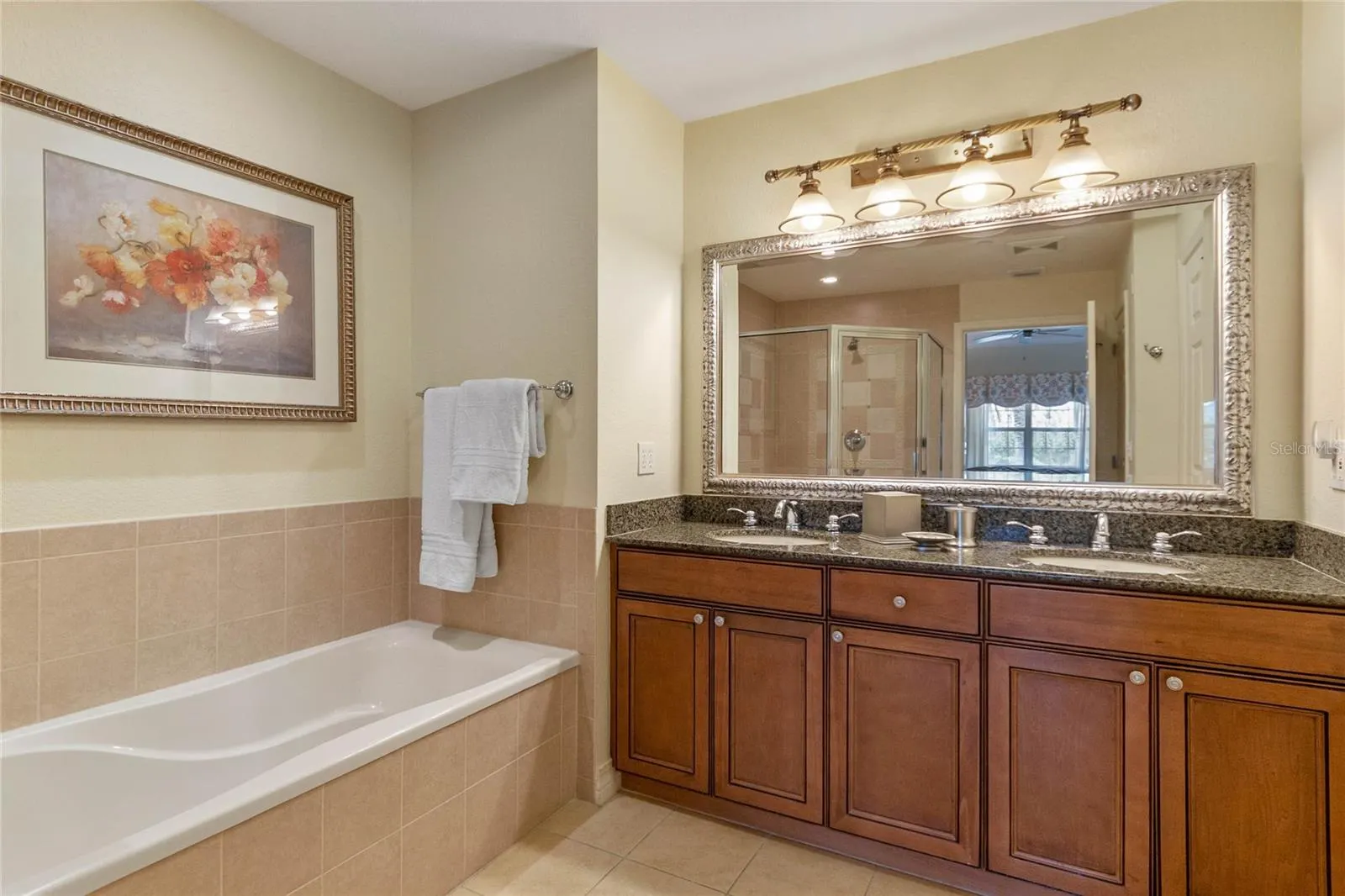 1106 SUNSET VIEW CIR #201, #201