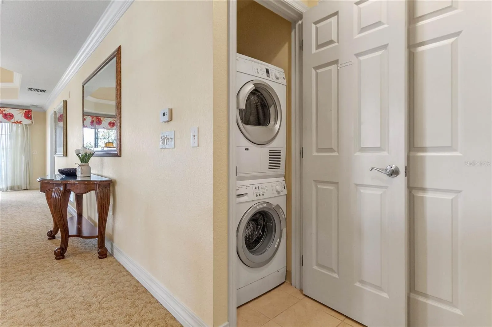 1106 SUNSET VIEW CIR #201, #201