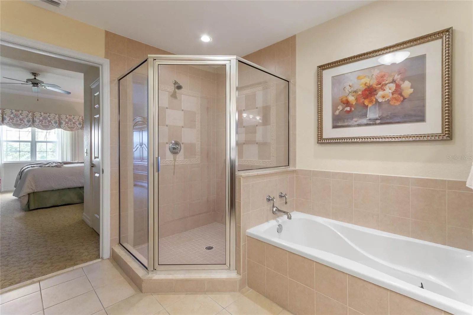 1106 SUNSET VIEW CIR #201, #201