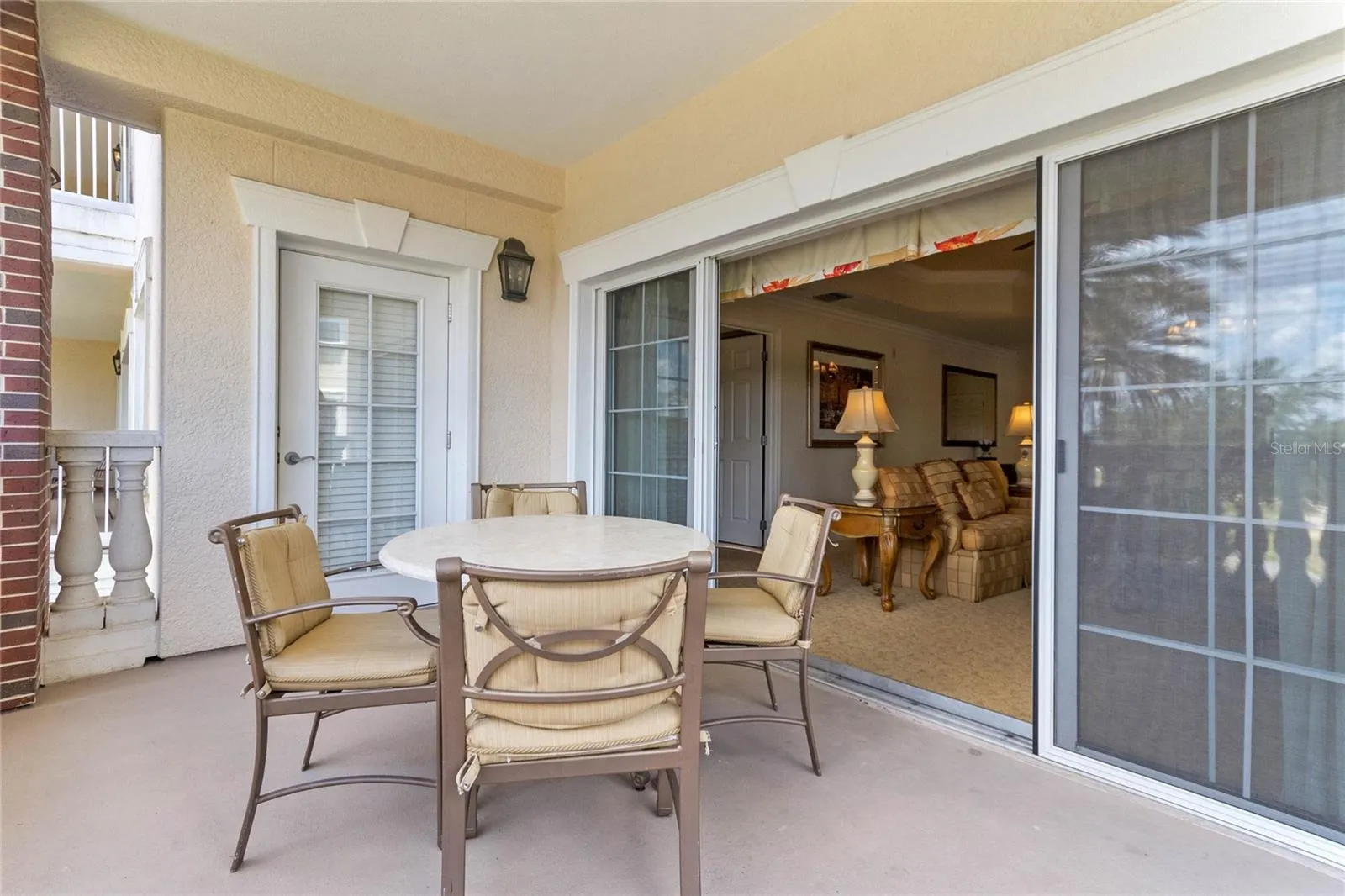 1106 SUNSET VIEW CIR #201, #201