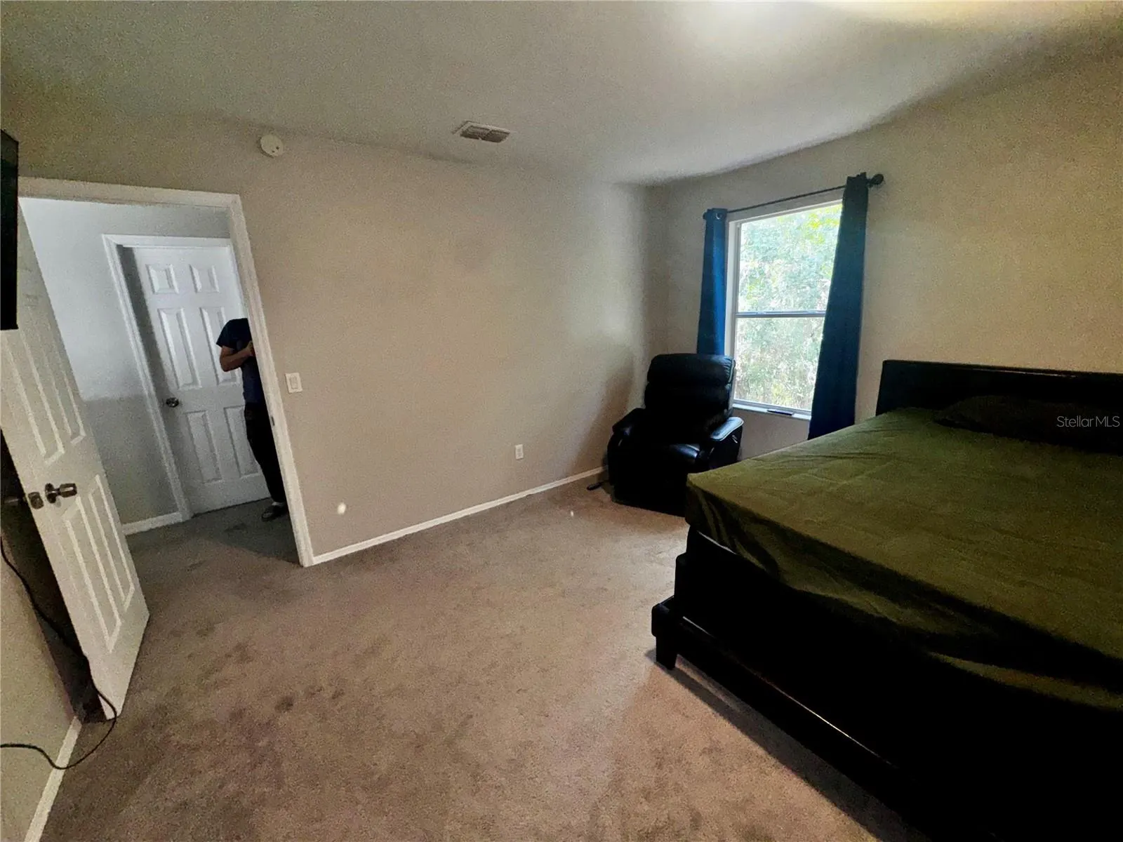 4703 ALEXIS DR