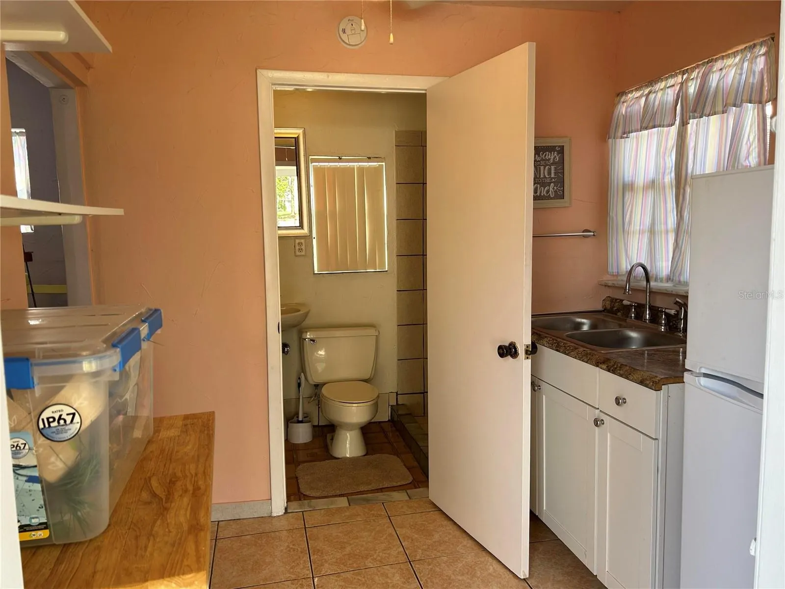 1557 LAKE CLAY DR