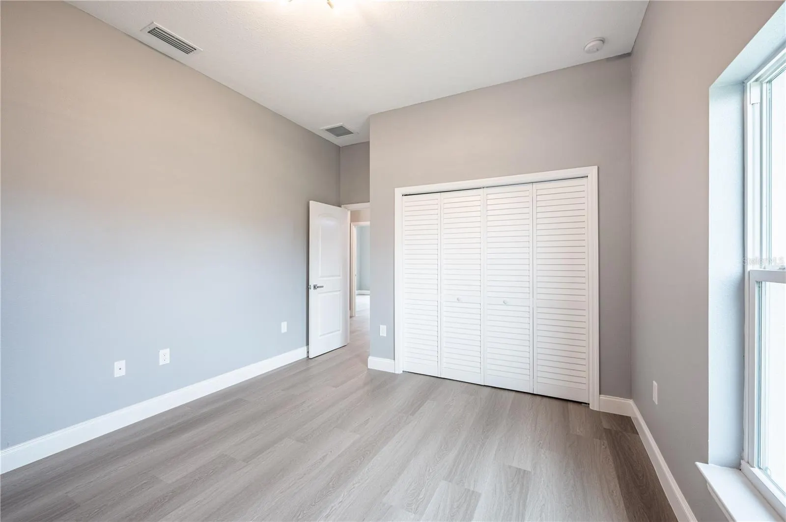 8349 & 8351 AGATE ST