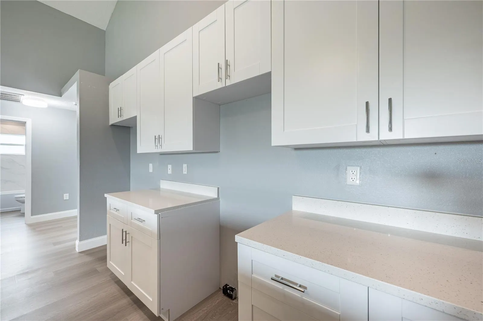 8349 & 8351 AGATE ST