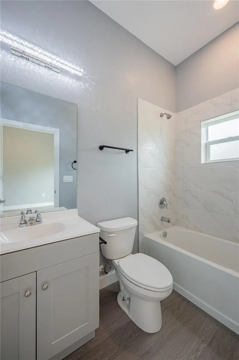 8349 & 8351 AGATE ST