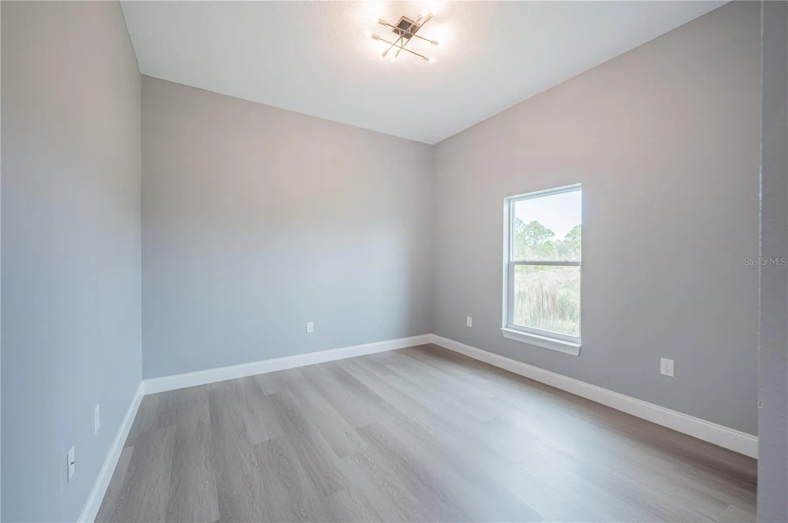 8349 & 8351 AGATE ST