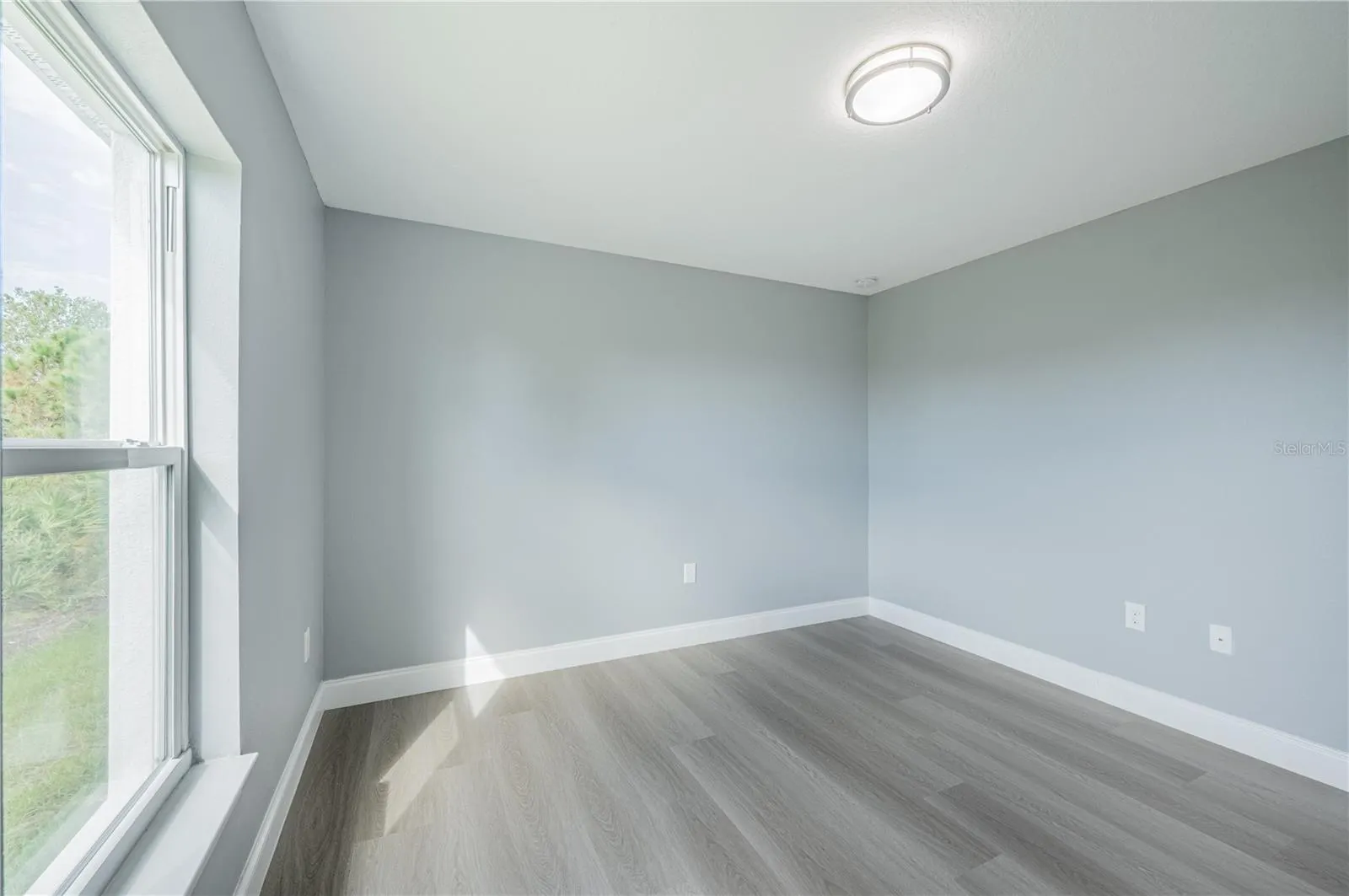 8349 & 8351 AGATE ST