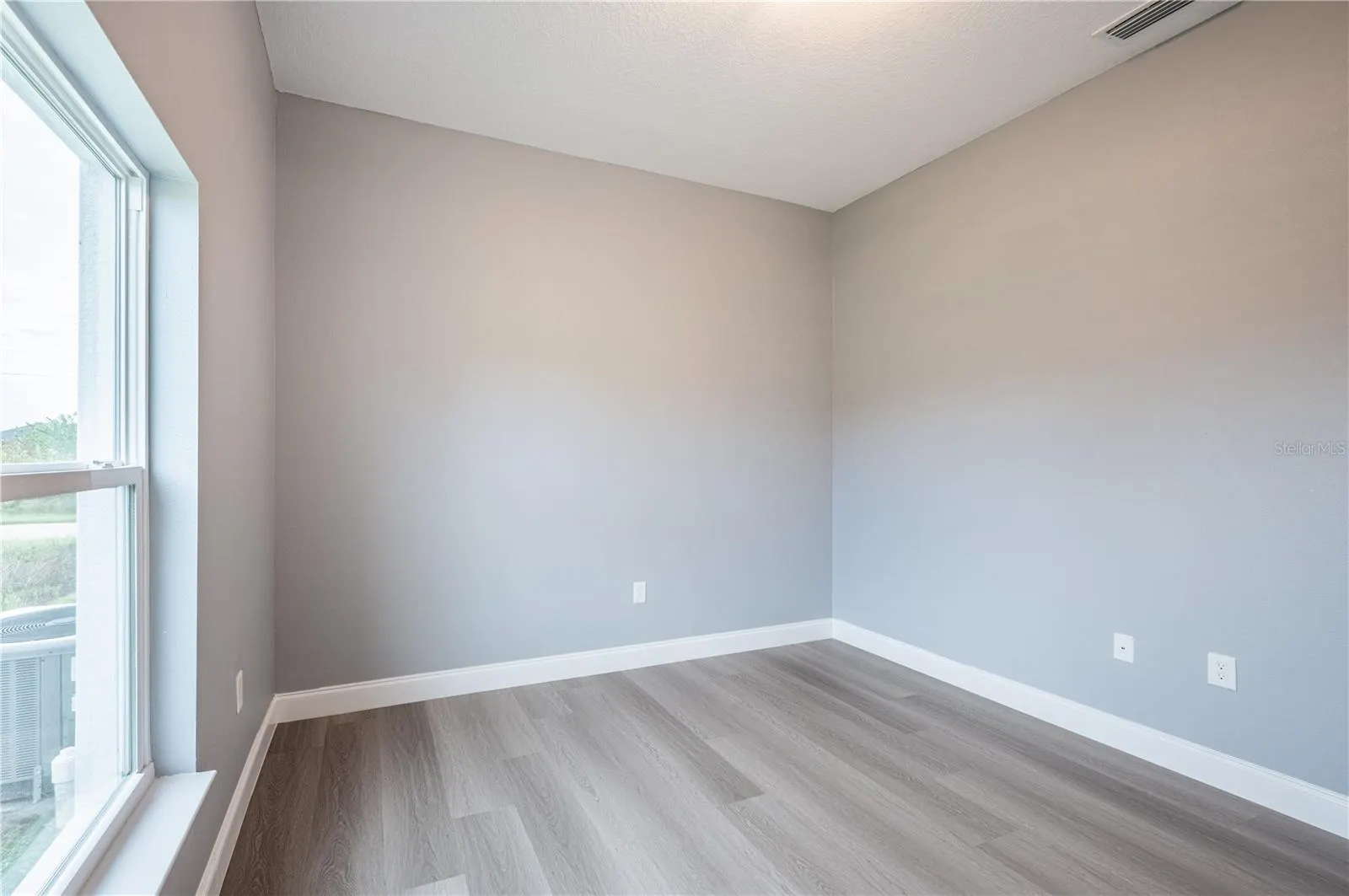 8349 & 8351 AGATE ST