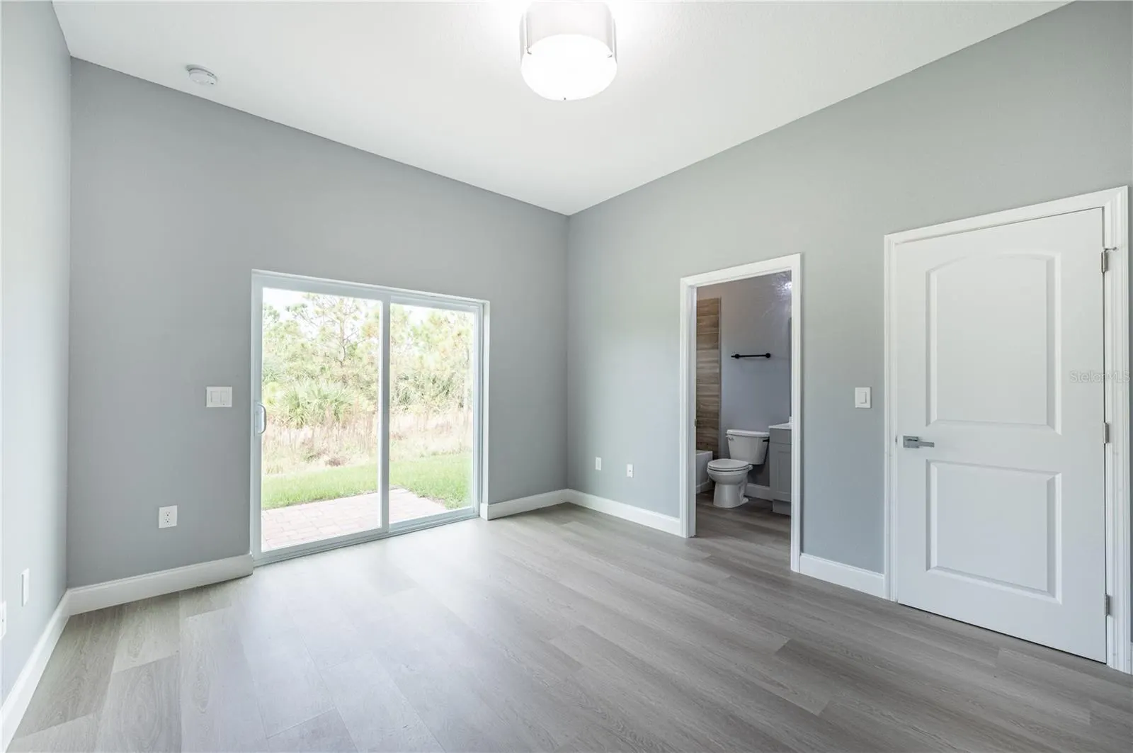 8349 & 8351 AGATE ST