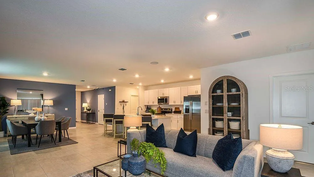 5006 BOUGAINVILLEA CT