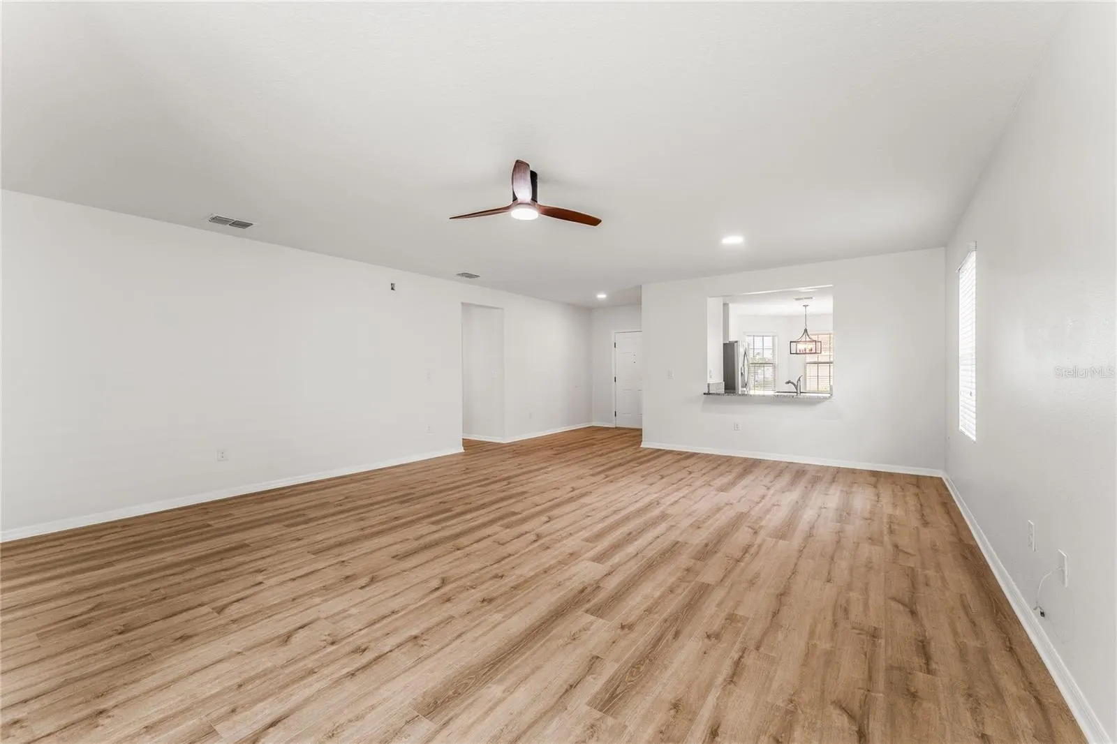 3105 SANGRIA ST