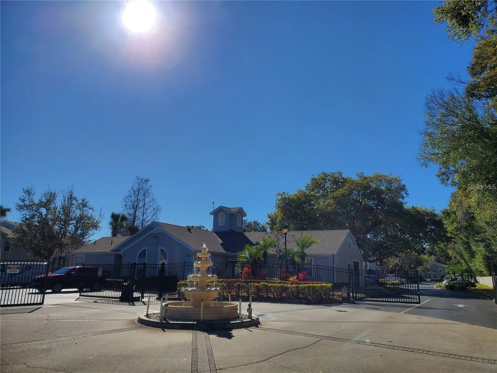 1612 COLUMBIA ARMS CIR #137, #137