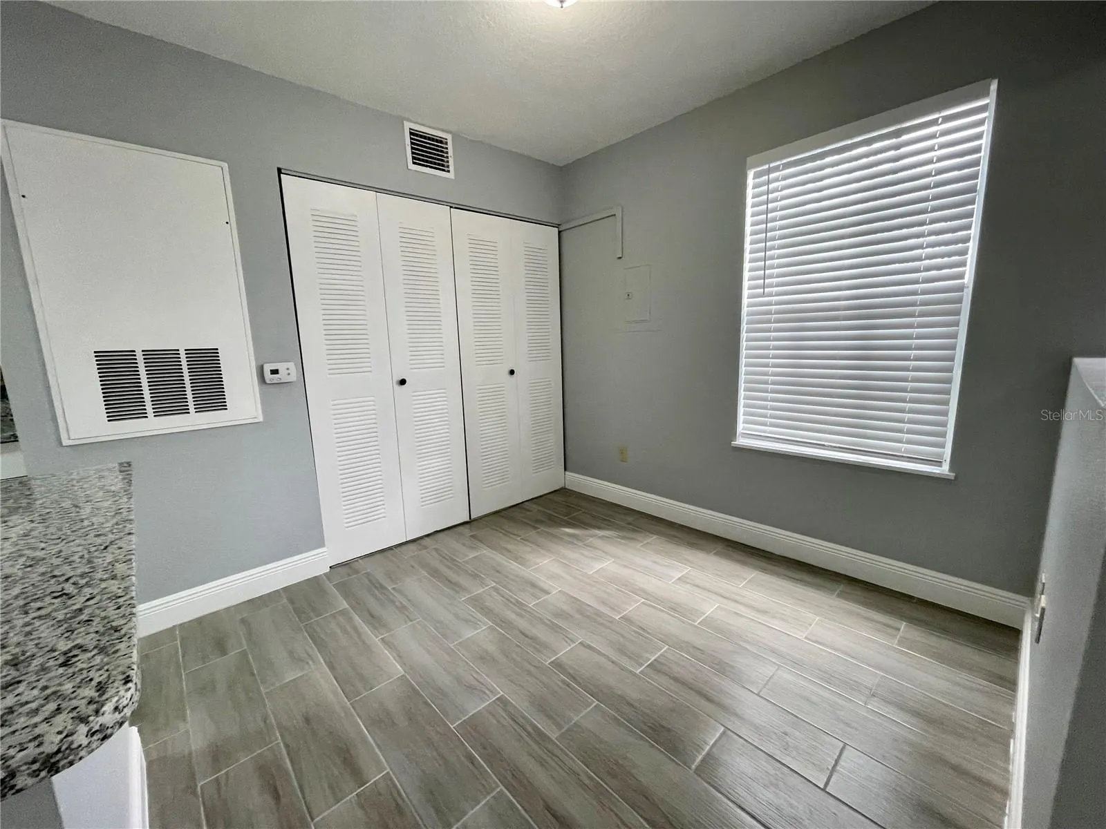 1612 COLUMBIA ARMS CIR #137, #137