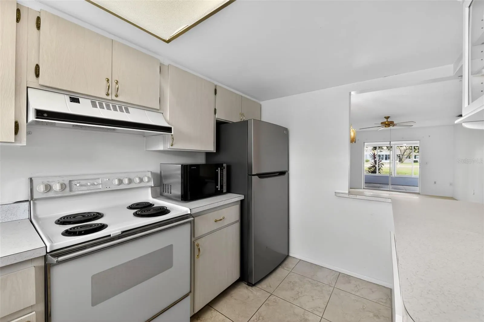 2560 GOLF COURSE DR #507, #507