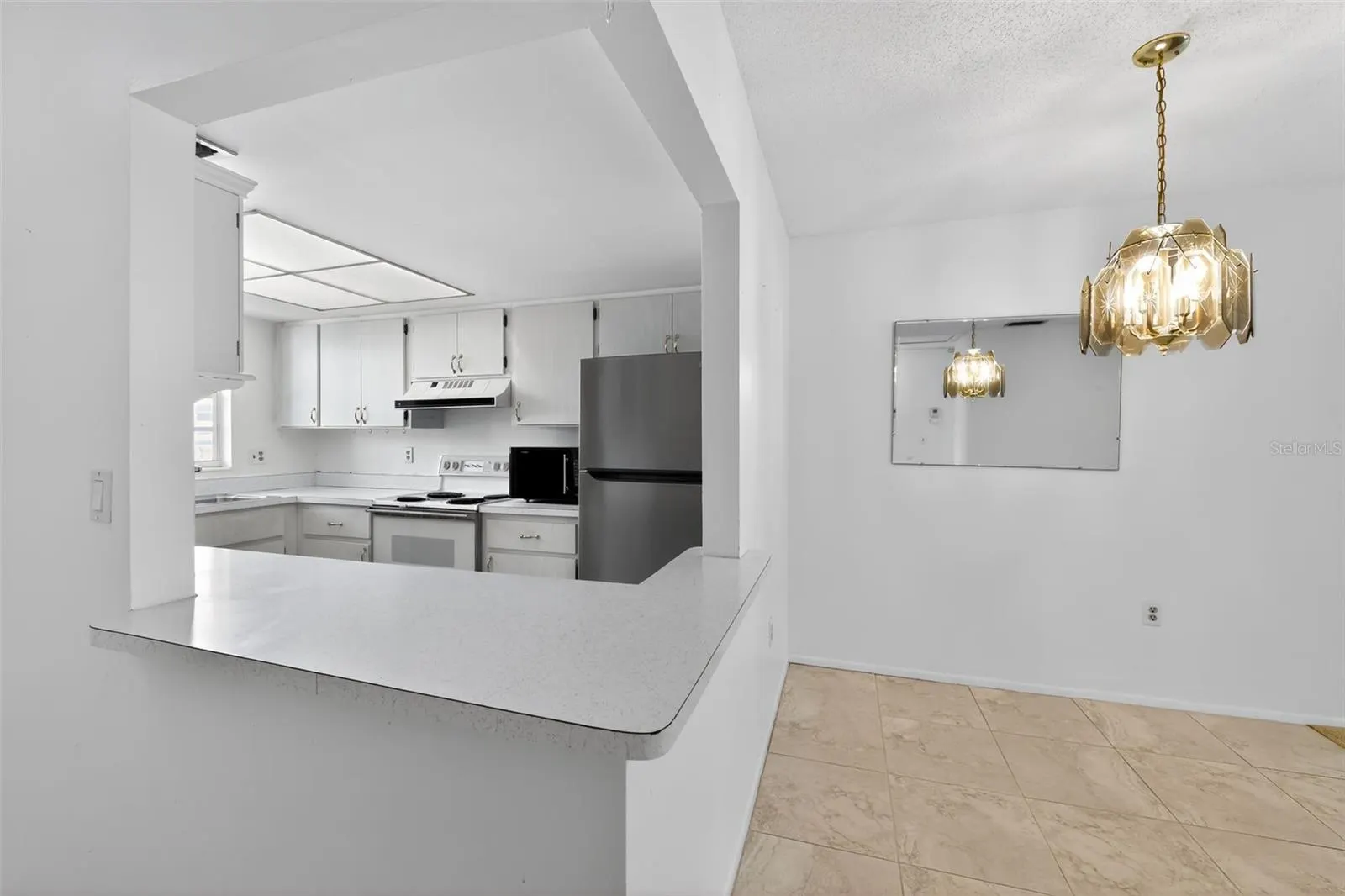 2560 GOLF COURSE DR #507, #507