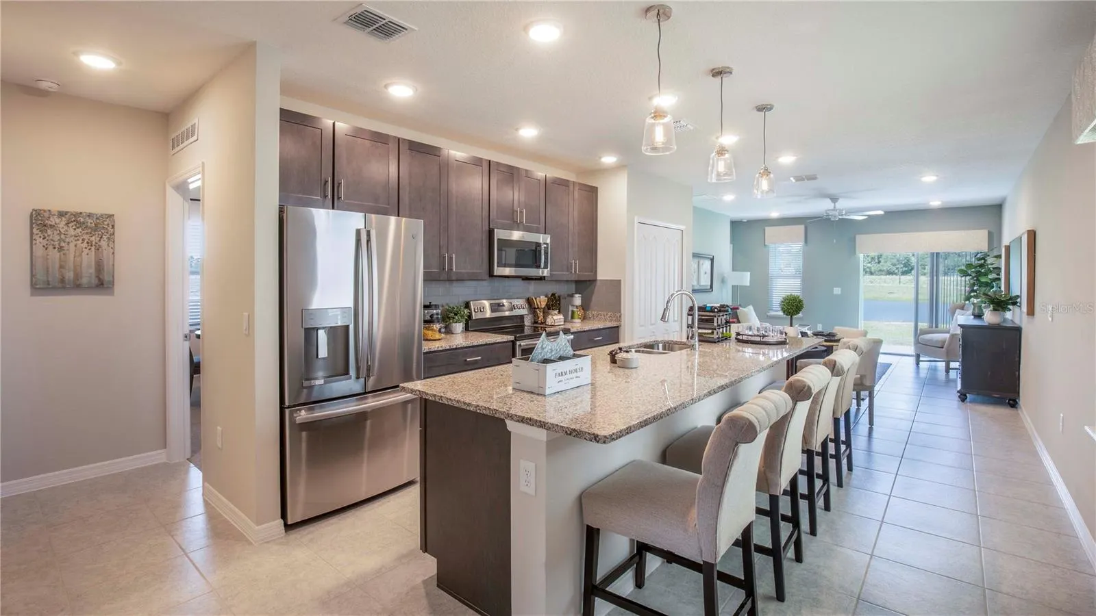 3928 BLUETHREAD WAY