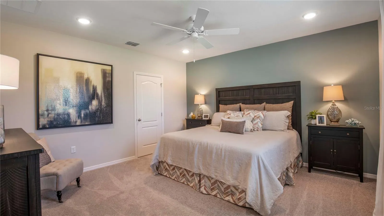 3928 BLUETHREAD WAY