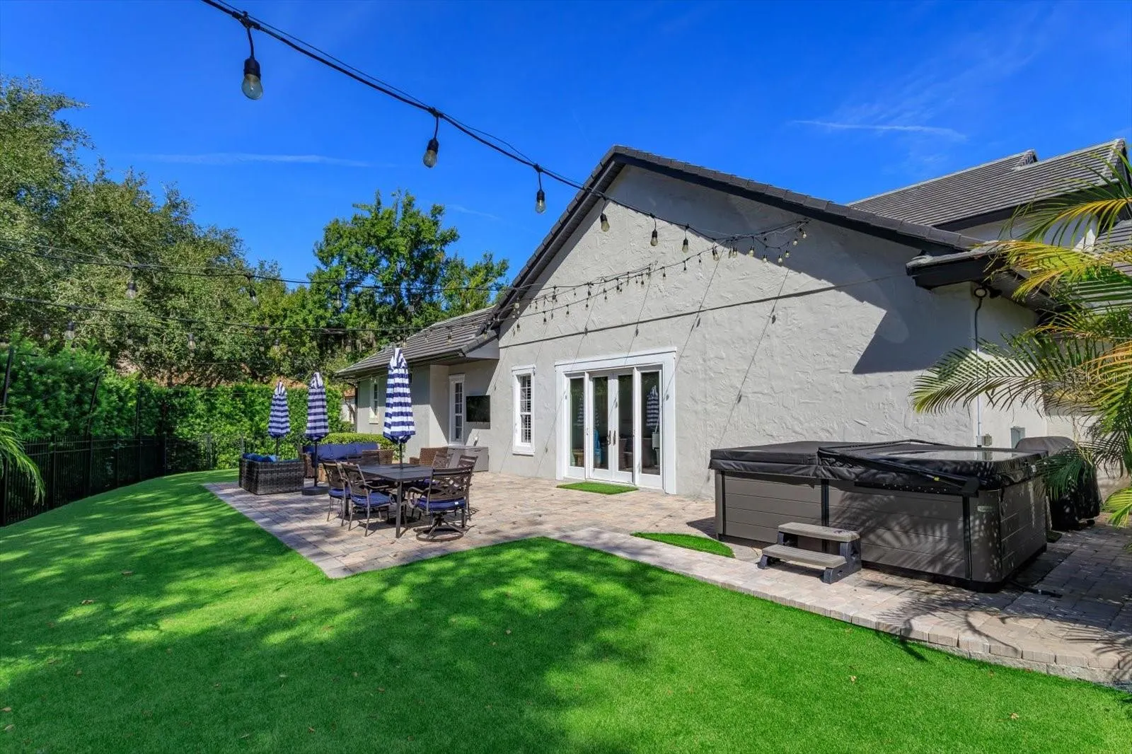 9922 BRENTFORD CT