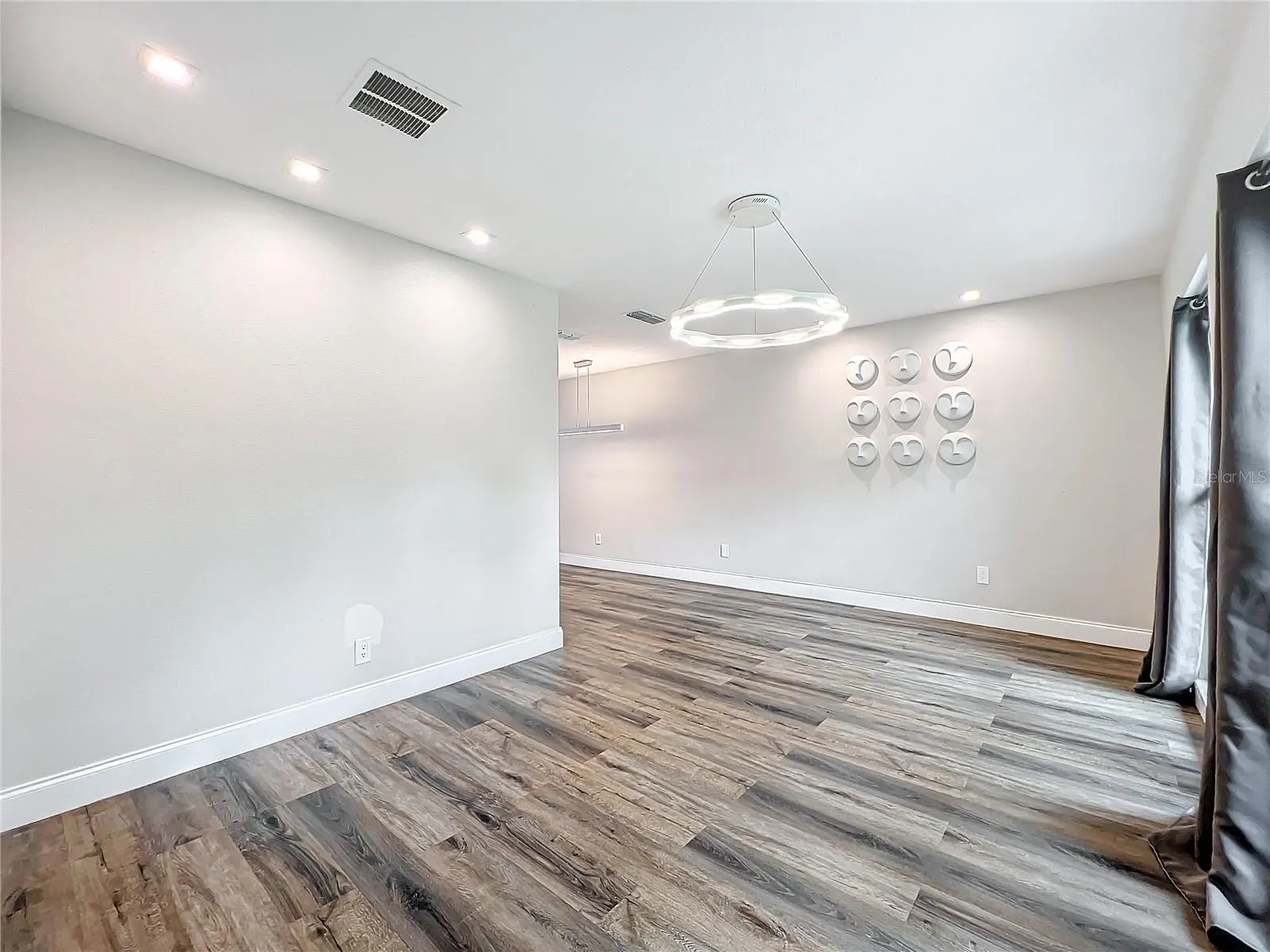 317 PARK PL
