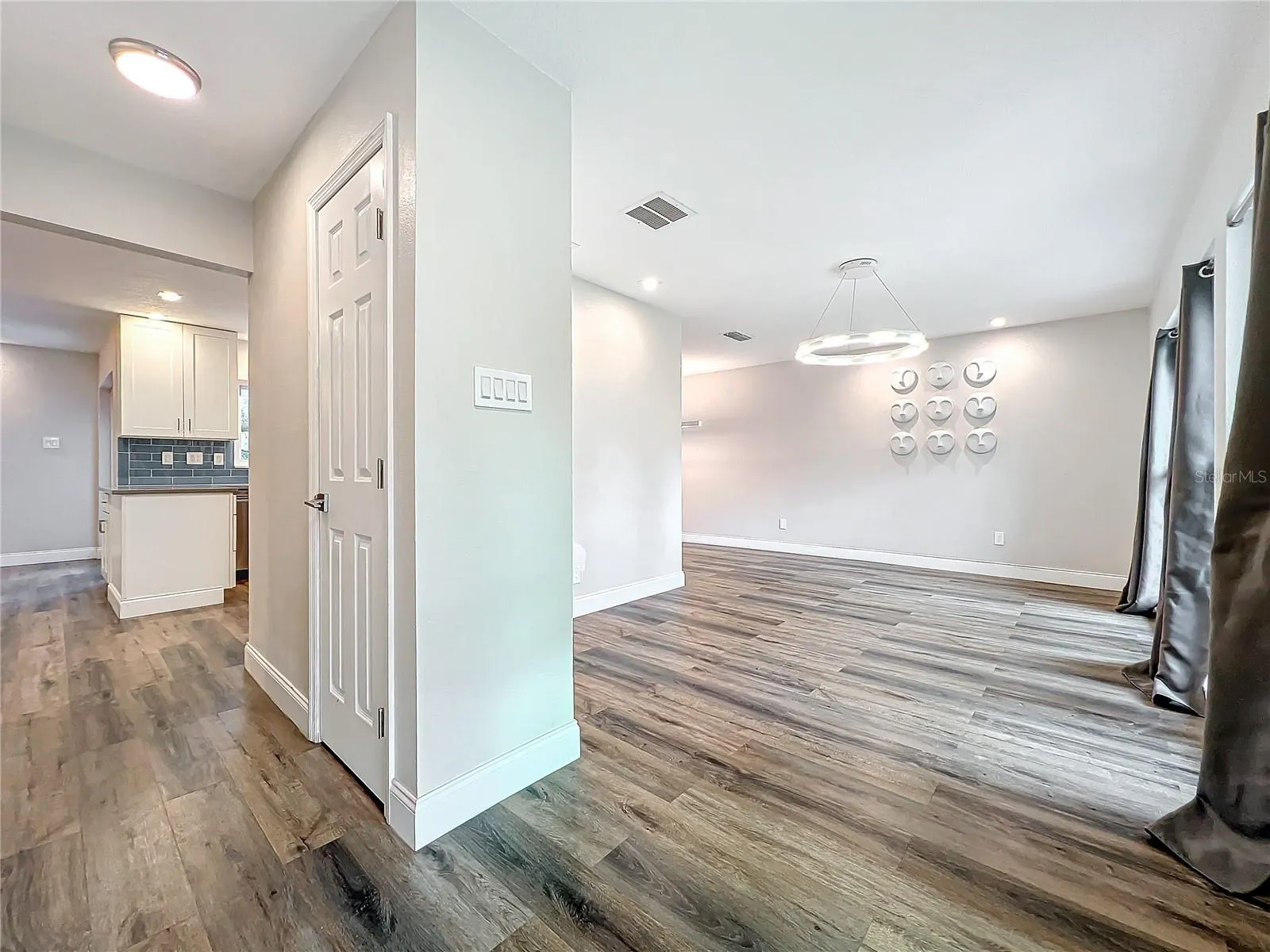 317 PARK PL