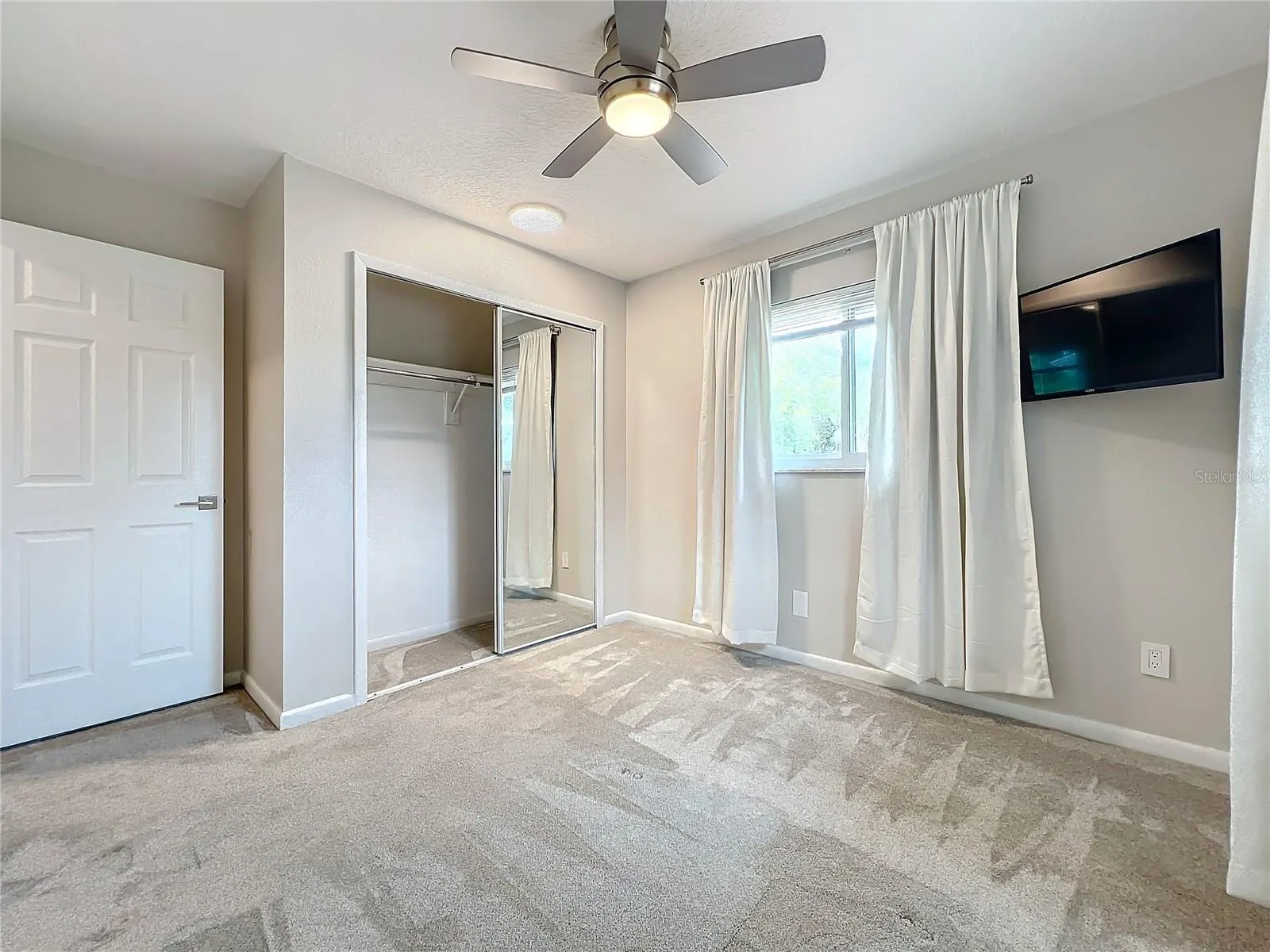 317 PARK PL