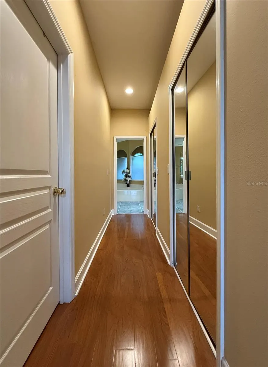 14007 ISLAMORADA DR