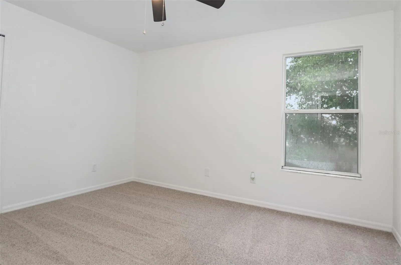 25 PRINCE KAAREL LN
