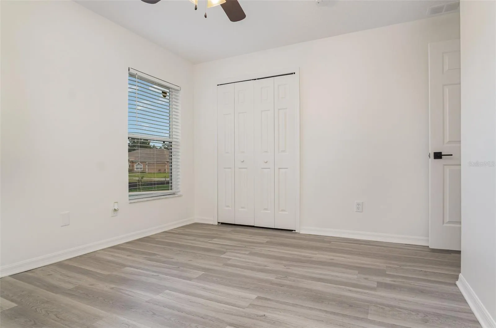 25 PRINCE KAAREL LN