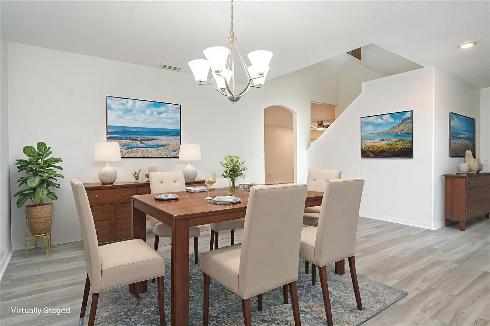 25 PRINCE KAAREL LN