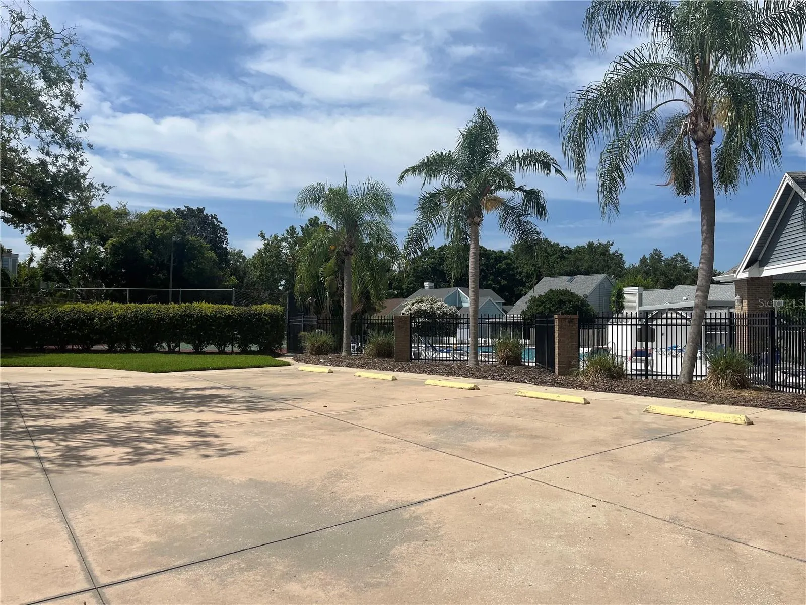 2700 WAYMEYER DR