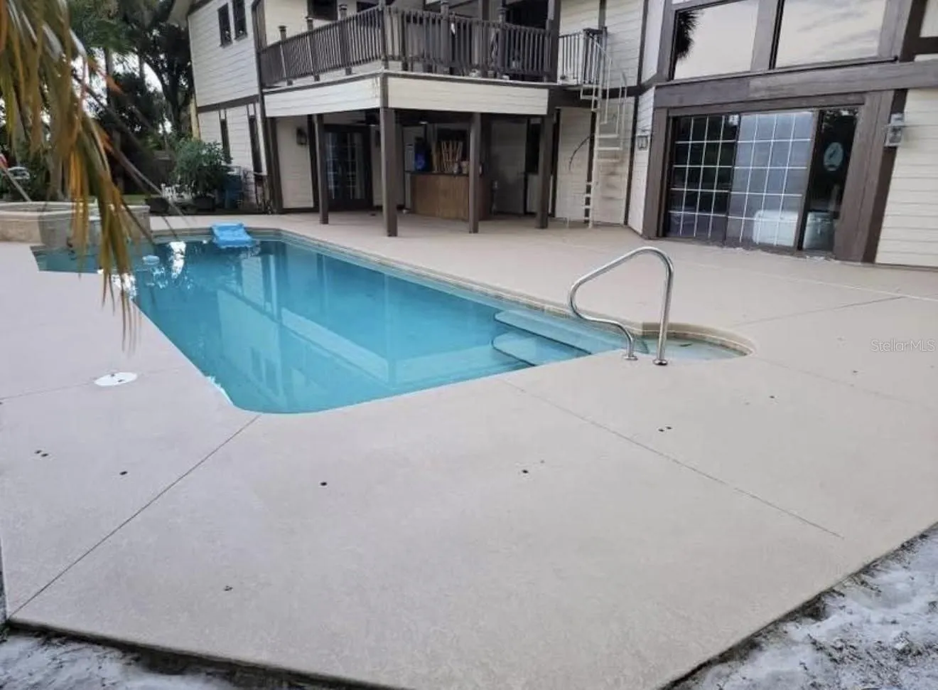 2005 SW DRIFTWOOD ST