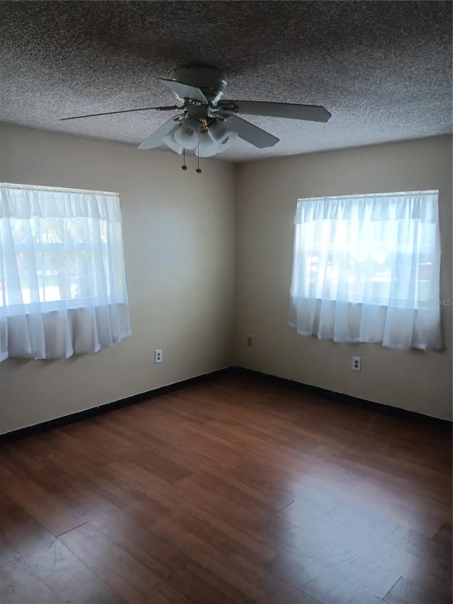 2321 IRLO DR