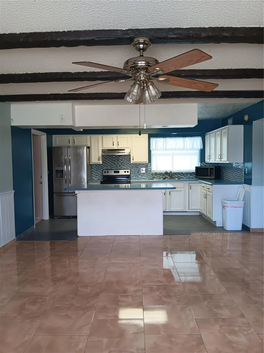 2321 IRLO DR