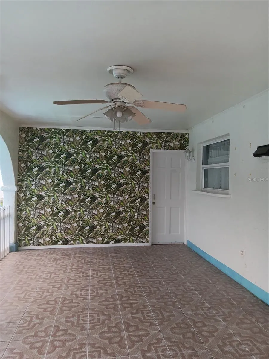 2321 IRLO DR