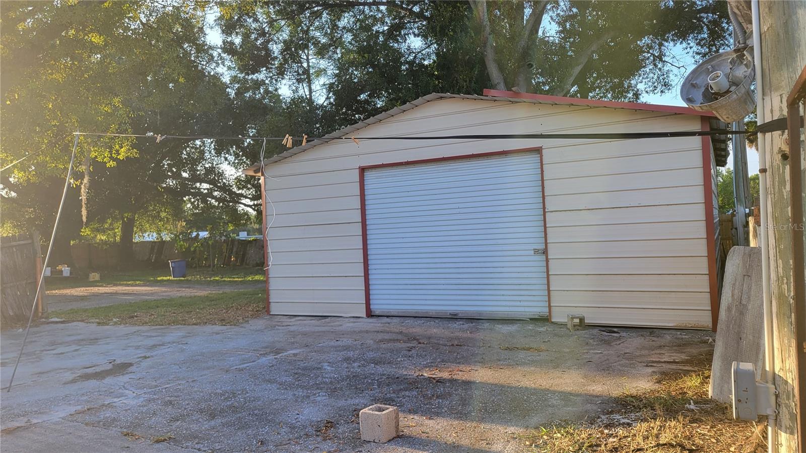 104 NE 6TH AVE