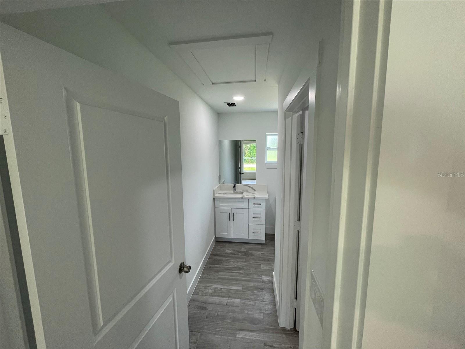 1104 NW 2ND ST
